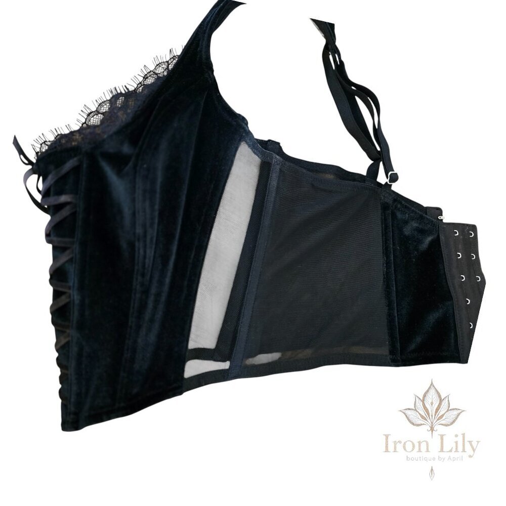 Victoria’s Secret Black Velvet Lace-Up Corset Bra | Excellent Condition - Picture 5 of 6